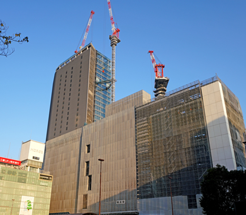 タワークレーンのクライミング